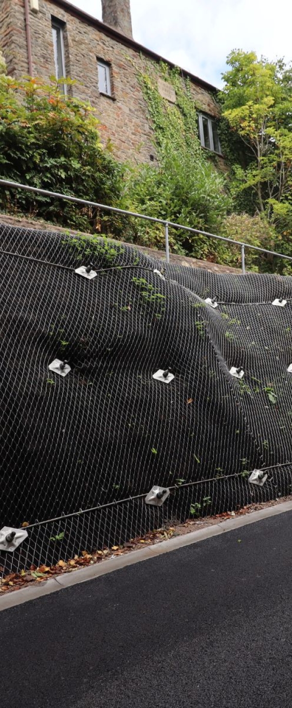 Upper Stanton Road after works