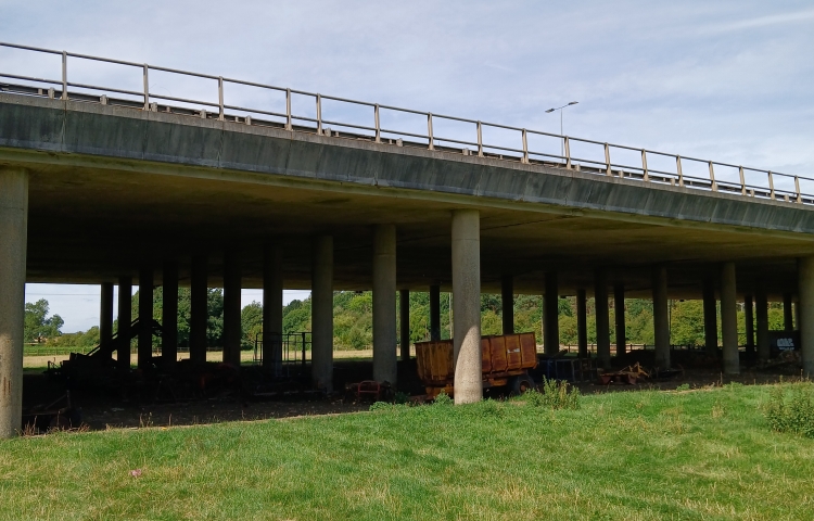 M1 River Avon Bridge
