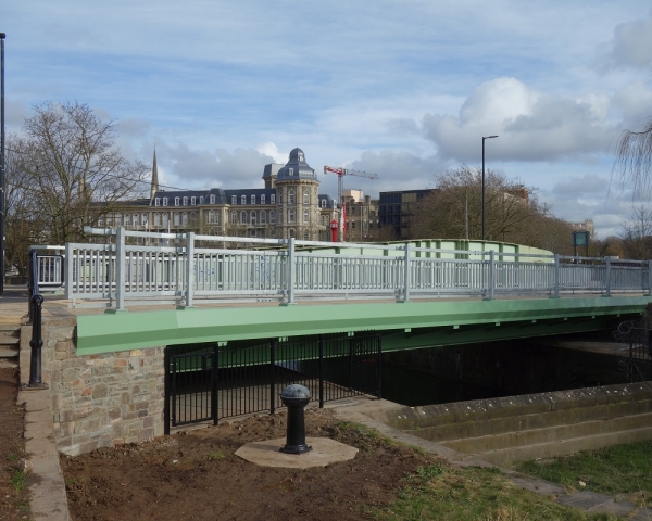 Bathurst Bridge Pic.jpg