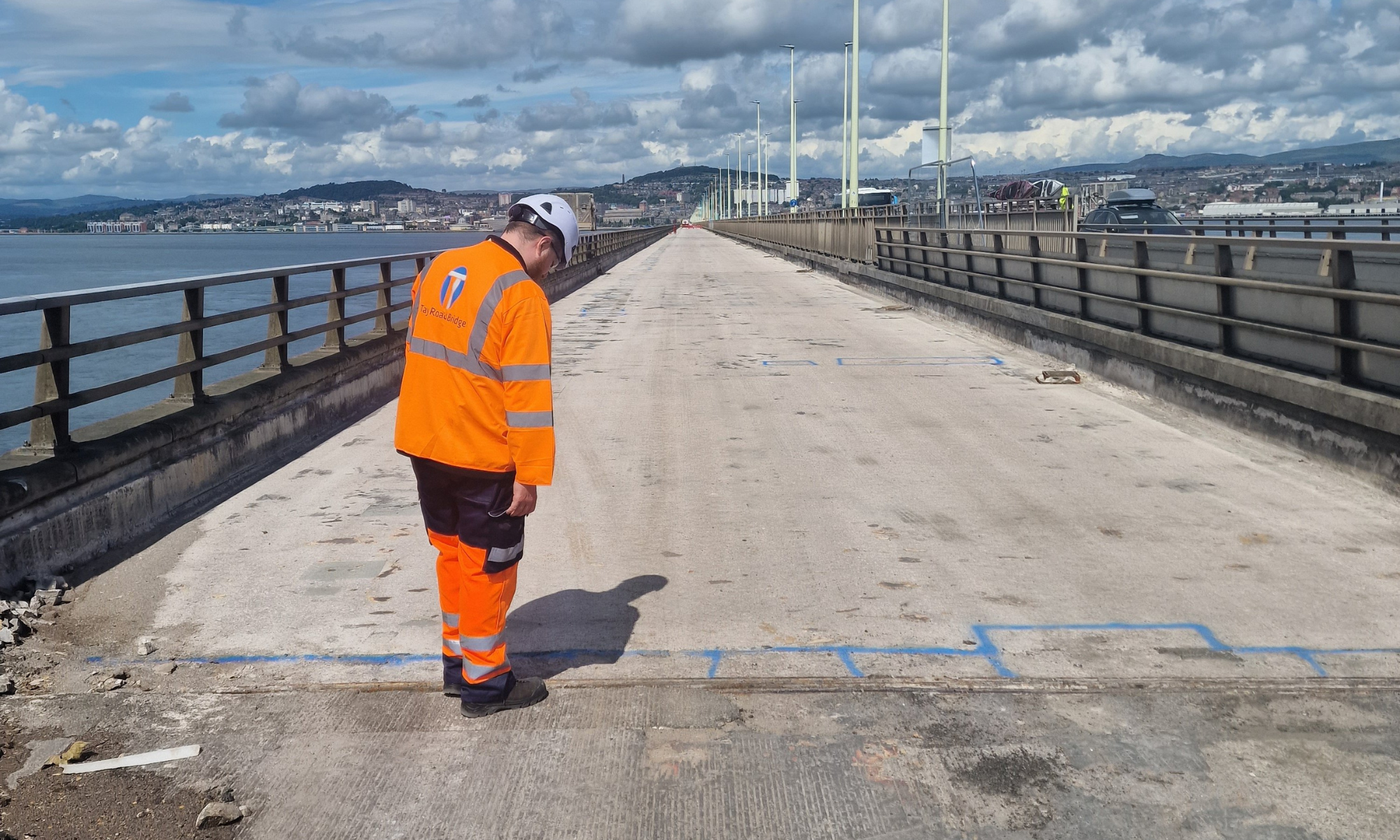 Planing works on Tay Road Bridge